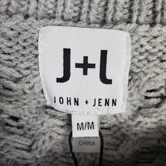 John + Jenn Heather Grey Cable Knit Maternity Laced Sleeve Sweater Size Medium - Picture 3 of 6